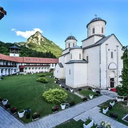 Trtovic Villa Nova Varos
